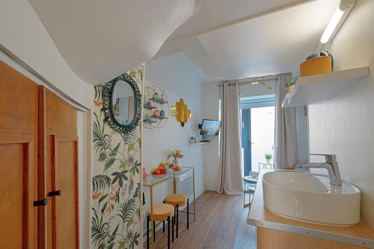 Ferienwohnung Cosy Renovated Studio In Heart Of Marais, Best Area To Discover In Paris Exterior foto